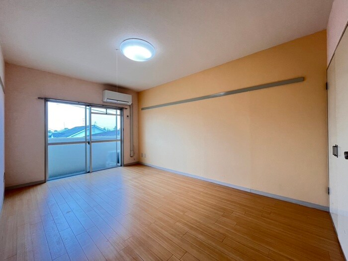 コローレ中倉の物件内観写真