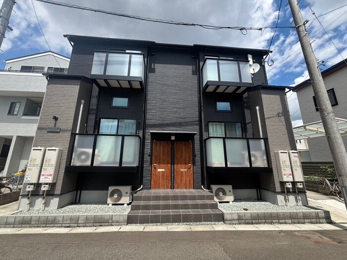 unリヴィエール高松の物件外観写真