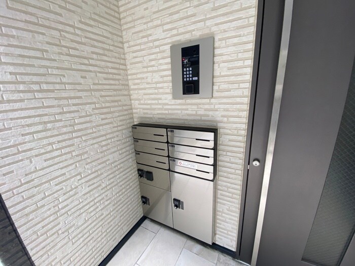 R-SMART仙台宮千代の物件外観写真