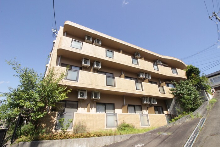 ベルメゾン台原の物件外観写真