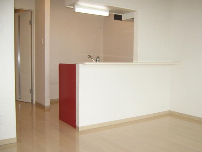 ヴィアーレ新寺の物件内観写真