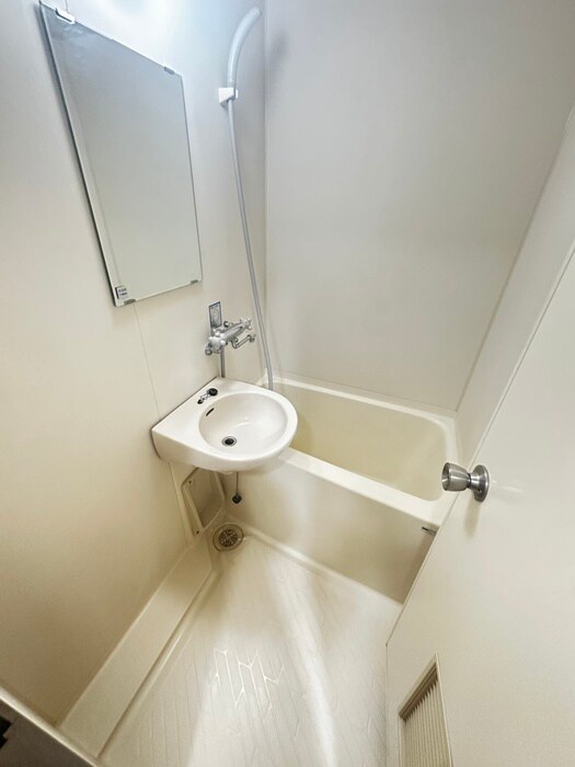 サンパレスシカマの物件内観写真