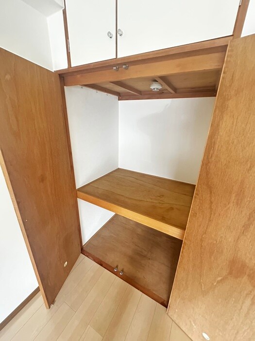 サンパレスシカマの物件内観写真