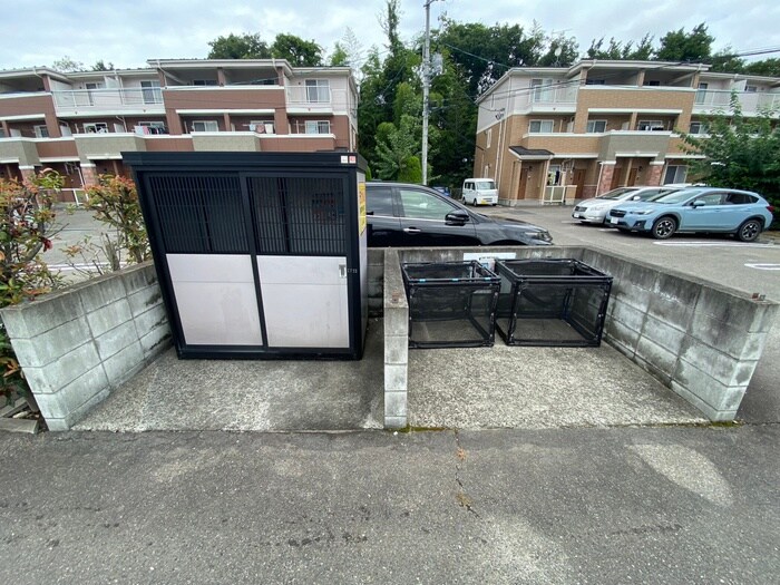 サンパティ－クＣの物件外観写真