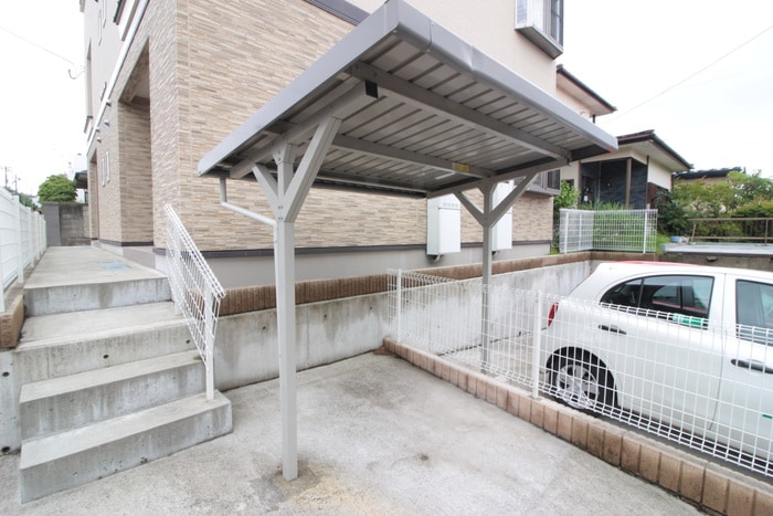 CREA八木山の物件外観写真