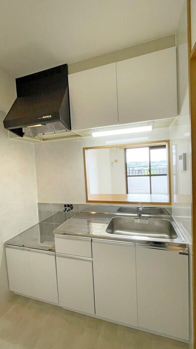 プラ－ナ泉中央の物件内観写真