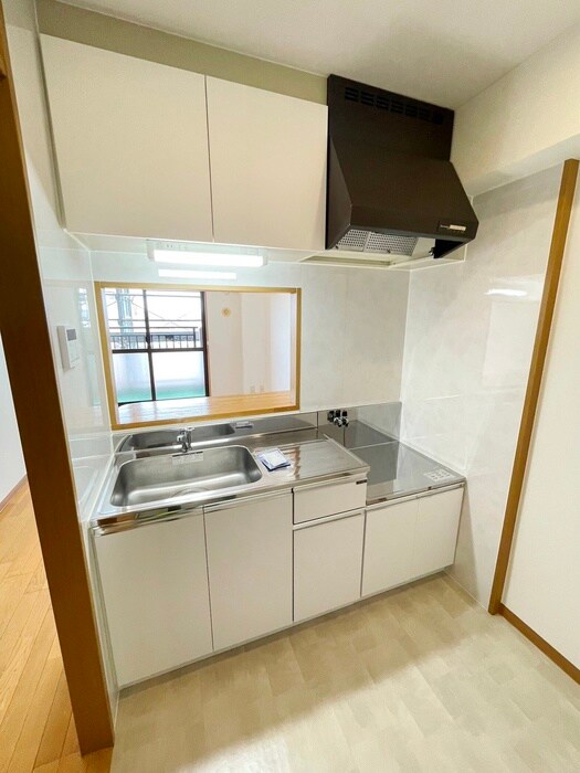 プラ－ナ泉中央の物件内観写真