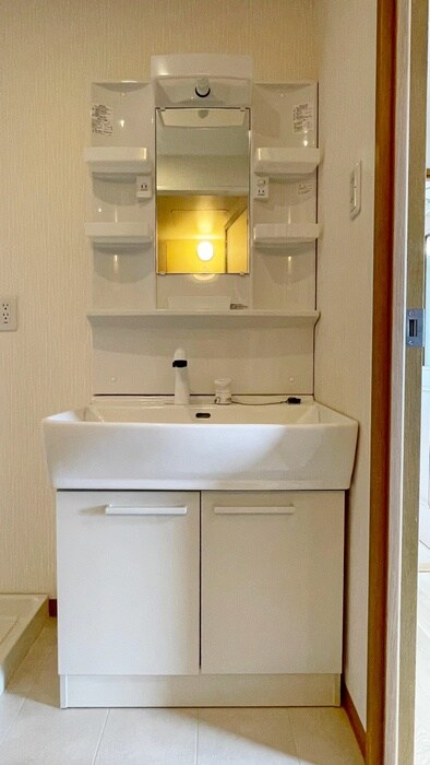 プラ－ナ泉中央の物件内観写真