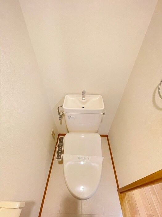 プラ－ナ泉中央の物件内観写真