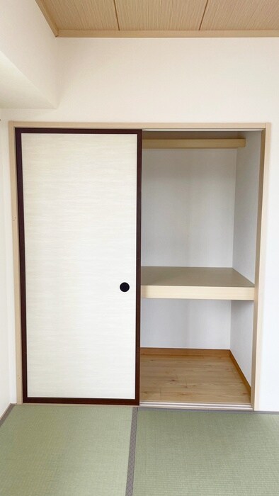 プラ－ナ泉中央の物件内観写真