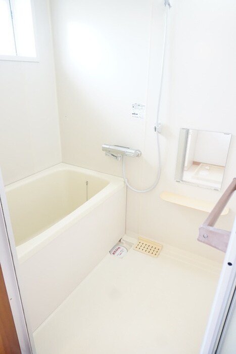 グランドハイツ南中山の物件内観写真