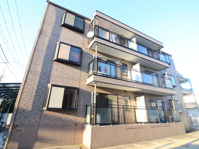 SDハイツ古城A棟の物件外観写真