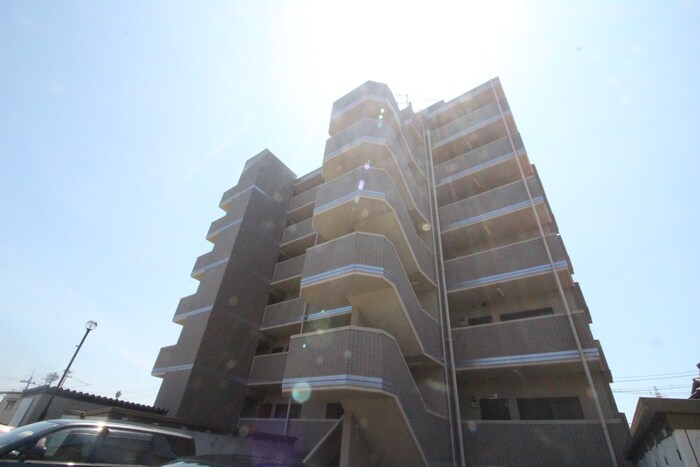 パークサイド891の物件外観写真