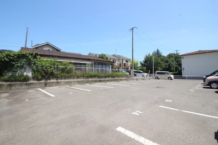 パークサイド891の物件外観写真