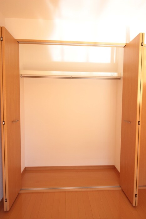 オルテンシア泉崎Ｂ棟の物件内観写真