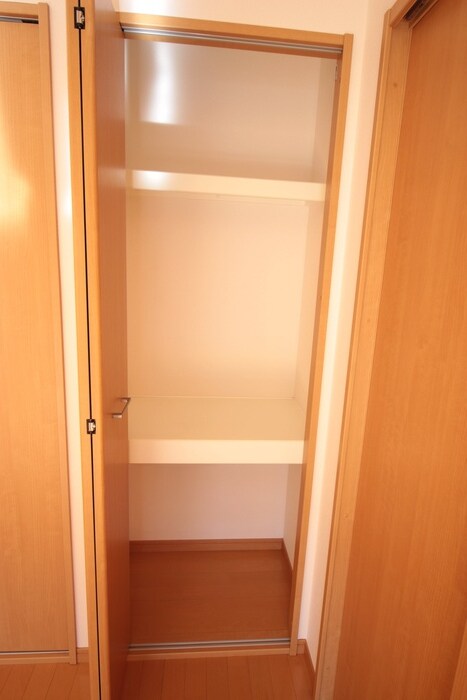 オルテンシア泉崎Ｂ棟の物件内観写真