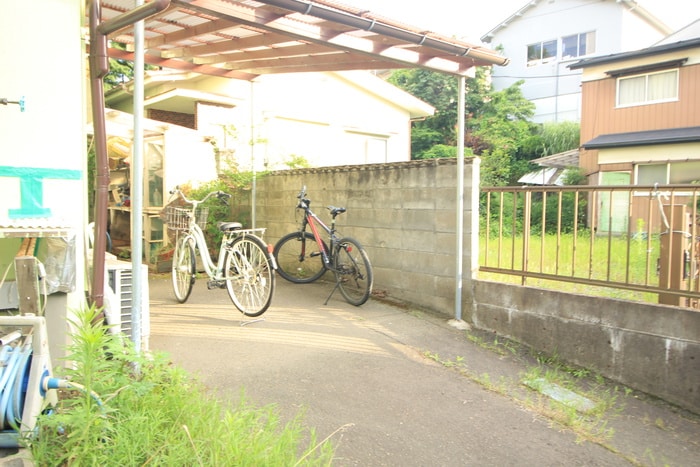 ハイツ　カルチエラタンの物件外観写真