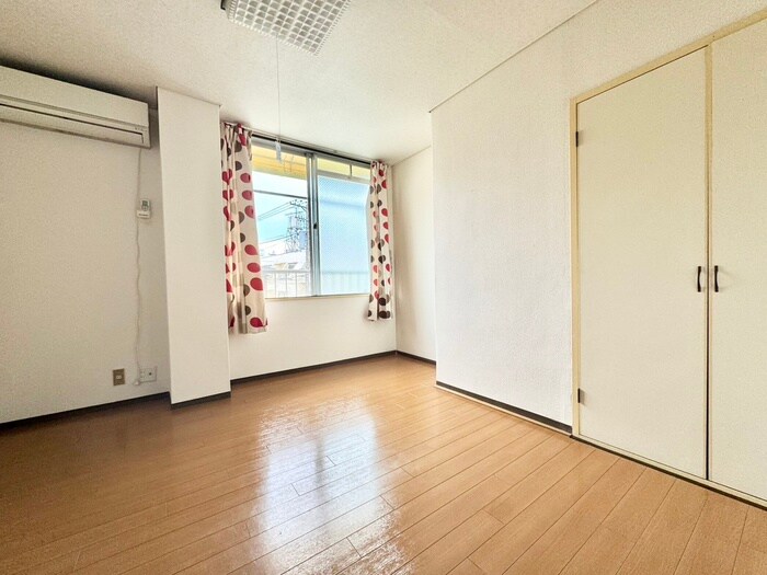 ハイツ　カルチエラタンの物件内観写真