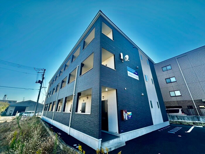 ソレイユパルク14番館の物件外観写真