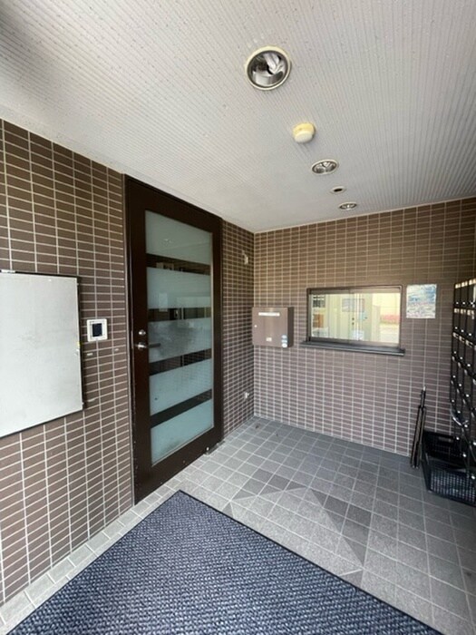 ロイヤルアニバーサリー八乙女Ⅰの物件外観写真