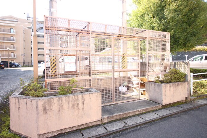 ロイヤルアニバーサリー八乙女Ⅰの物件外観写真