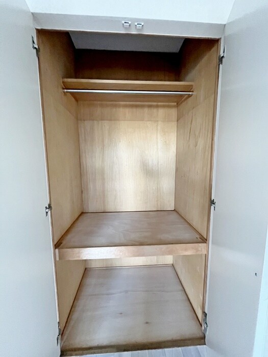 ロイヤルアニバーサリー八乙女Ⅰの物件内観写真