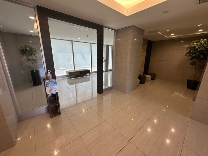 マルドミ向山の物件外観写真