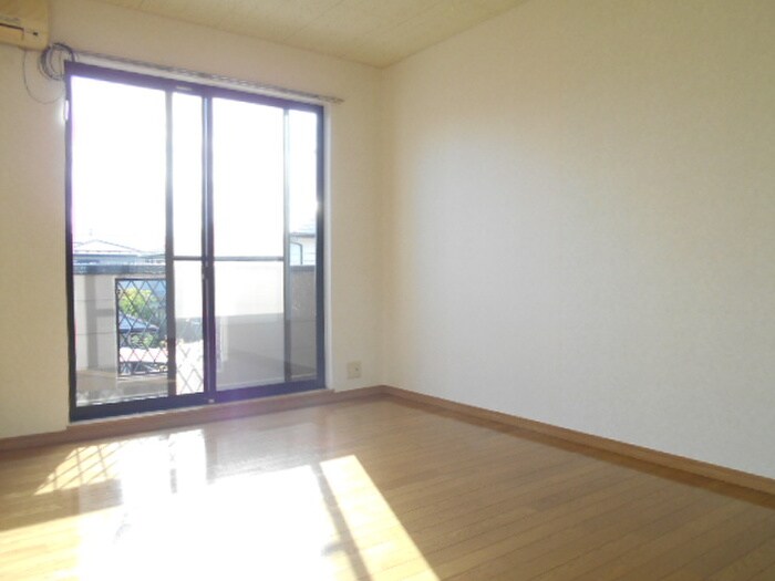 コンフォート・ユーの物件内観写真