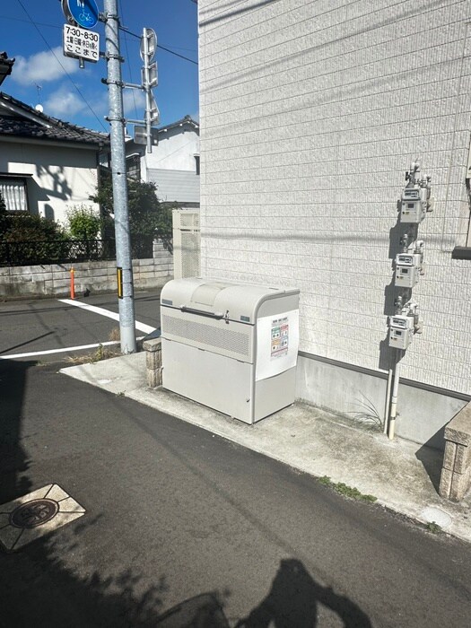 カハラ五輪の物件外観写真