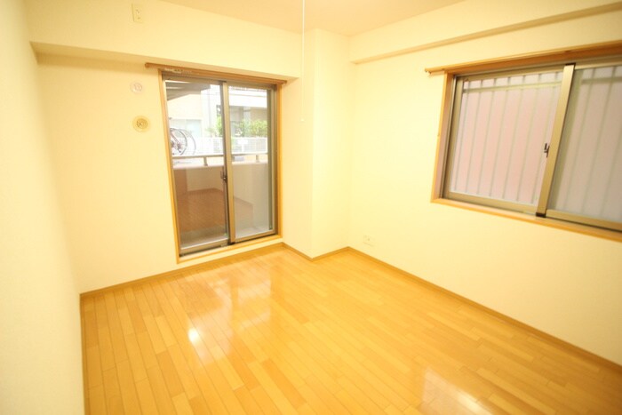 サンヴァ－リオ新田駅前Ⅰの物件内観写真