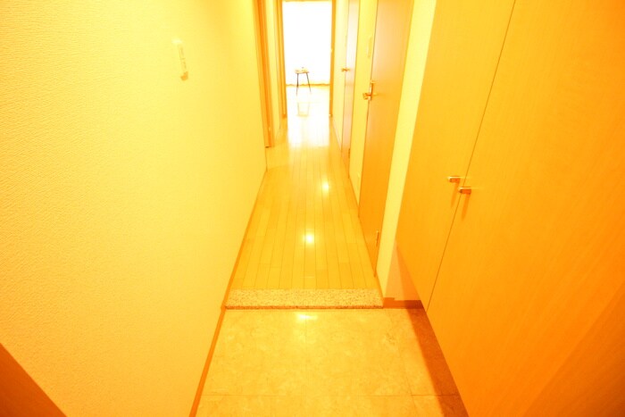 サンヴァ－リオ新田駅前Ⅰの物件内観写真