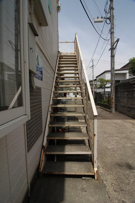 リトルガーデンの物件外観写真