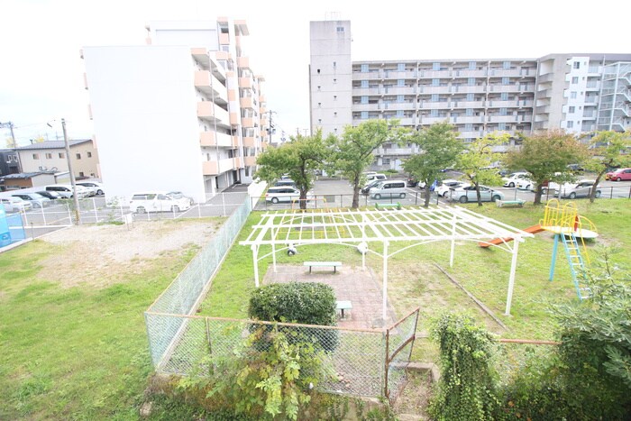 リトルガーデンの物件内観写真