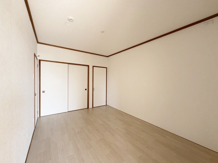 シャトルの物件内観写真