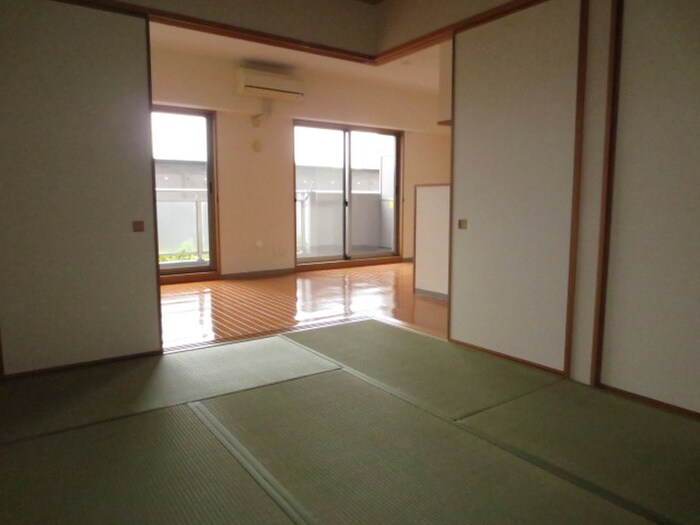 東仙台六番館の物件内観写真