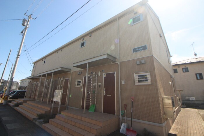 レガーロの物件外観写真