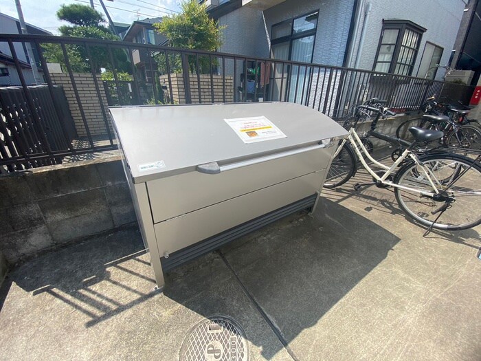 BeeHouseの物件外観写真