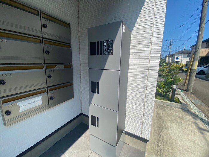 BeeHouseの物件外観写真