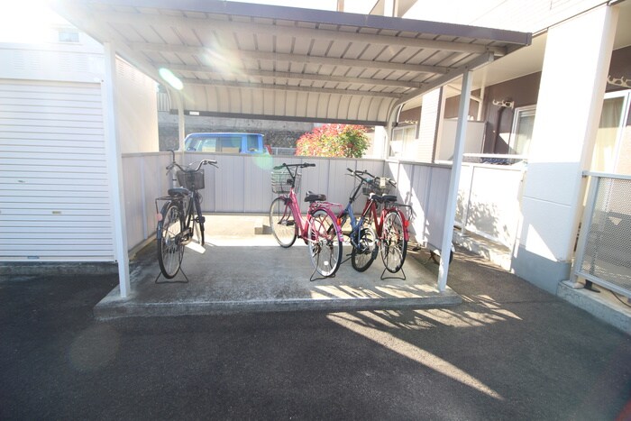 ロジュマンオヤマの物件外観写真