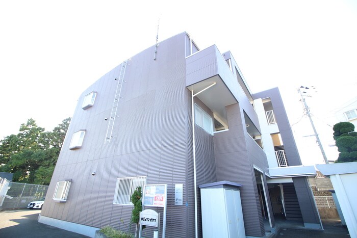 ロジュマンオヤマの物件外観写真