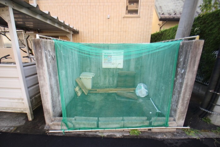 パームクレスト高森の物件外観写真