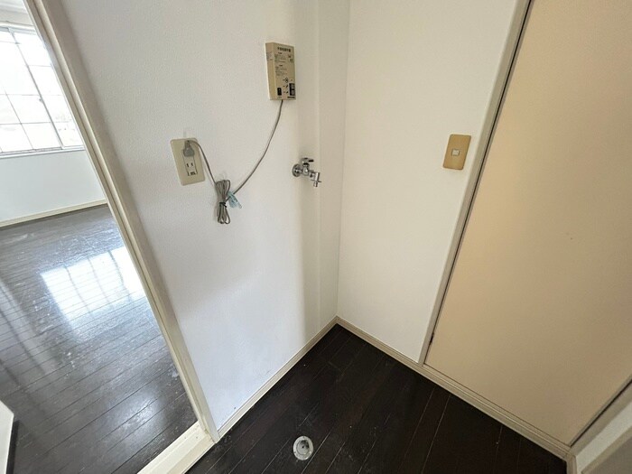 ホワイトキャッスル中倉９番館の物件内観写真