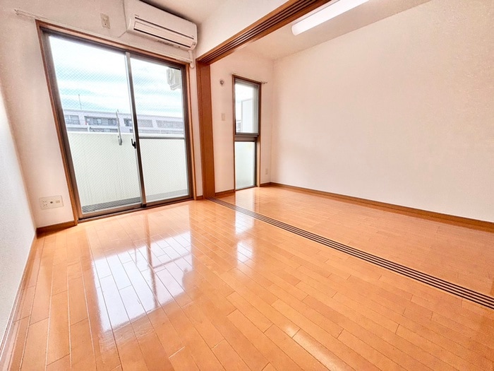 エルスタンザ子平町の物件内観写真