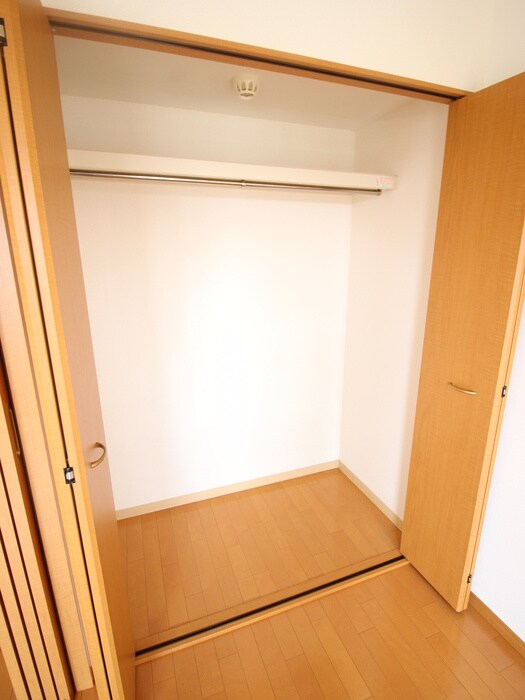 エルスタンザ子平町の物件内観写真