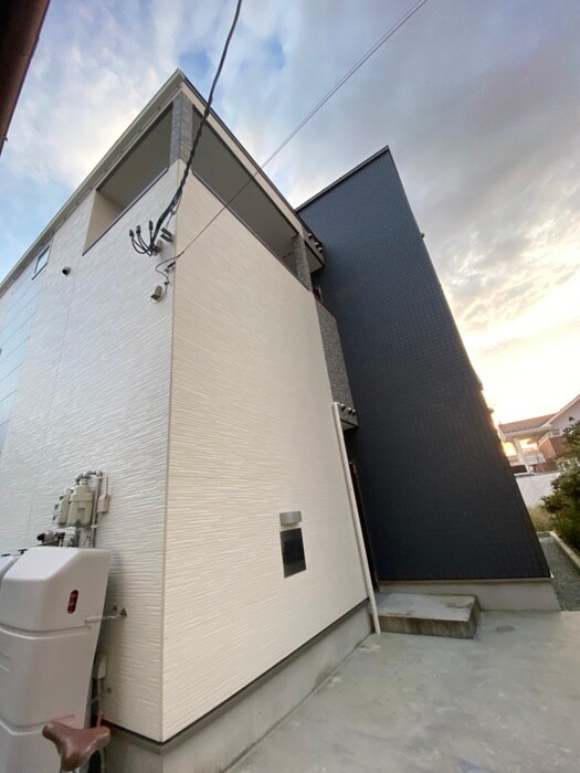 ハーモニーテラス出花の物件外観写真