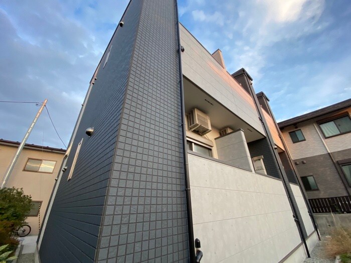 ハーモニーテラス出花の物件外観写真