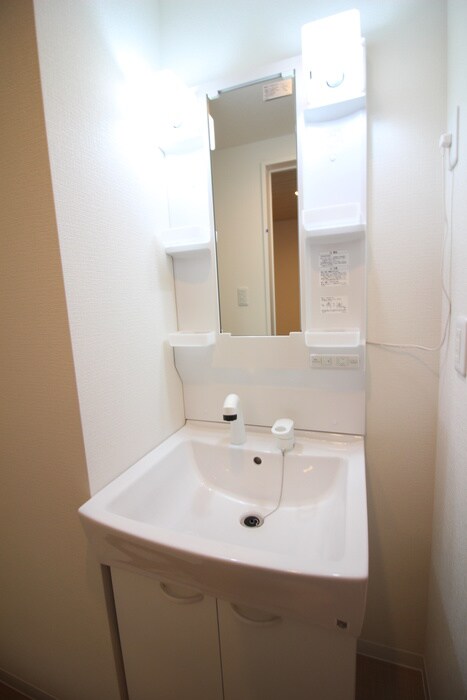 GOLDMOON東仙台の物件内観写真