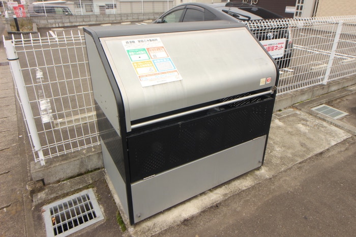 カーサ・アイリスⅣの物件外観写真