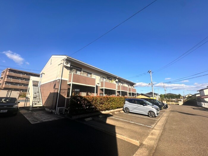 レジデンスオリーブＨの物件外観写真