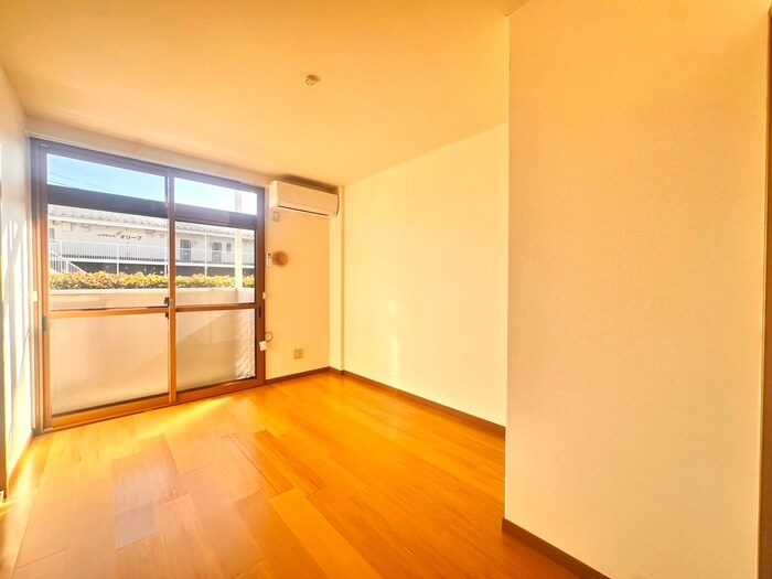 レジデンスオリーブＨの物件内観写真